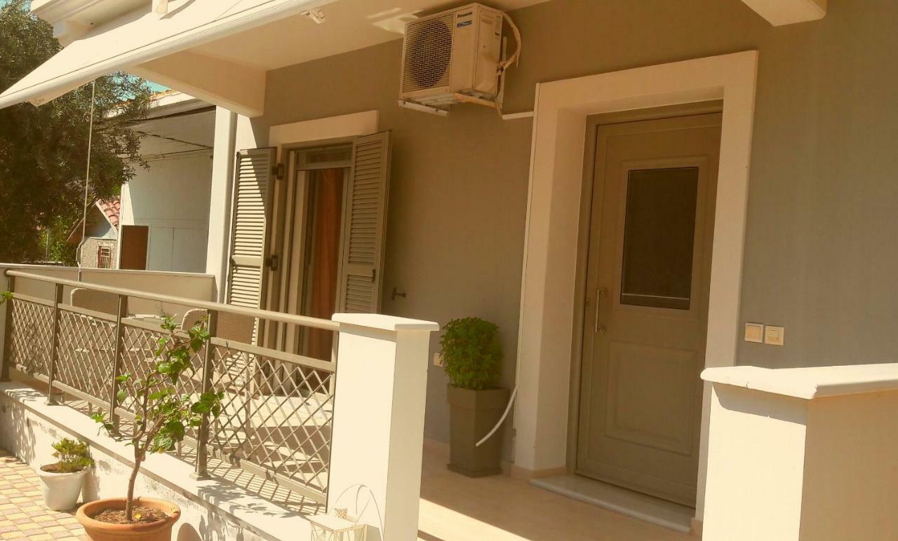 Moiras Apartments Lefkáda エクステリア 写真